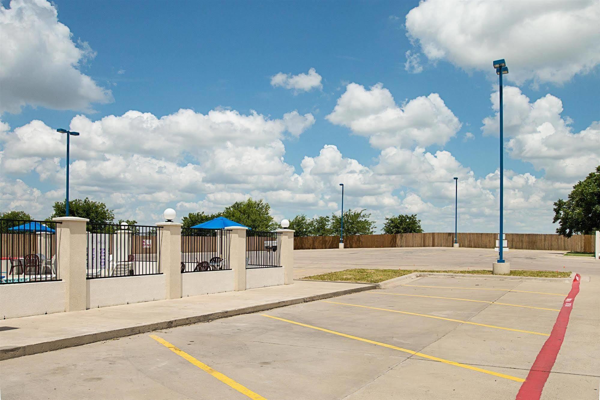 Motel 6-Cleburne, Tx Kültér fotó